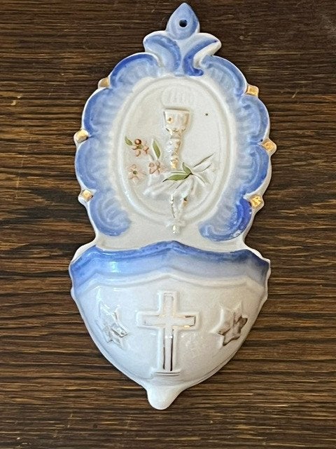 Ancien bénitier en porcelaine, Enlèvement