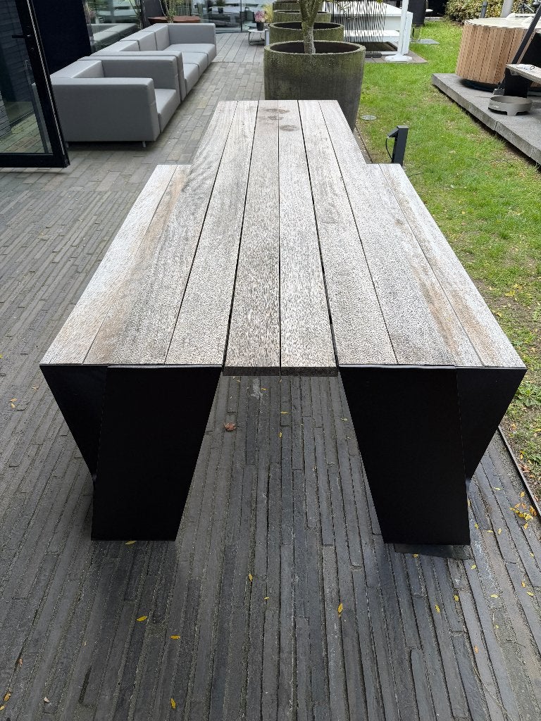 Extremis Hopper 300cm tuintafel picknicktafel IROKO hardhout