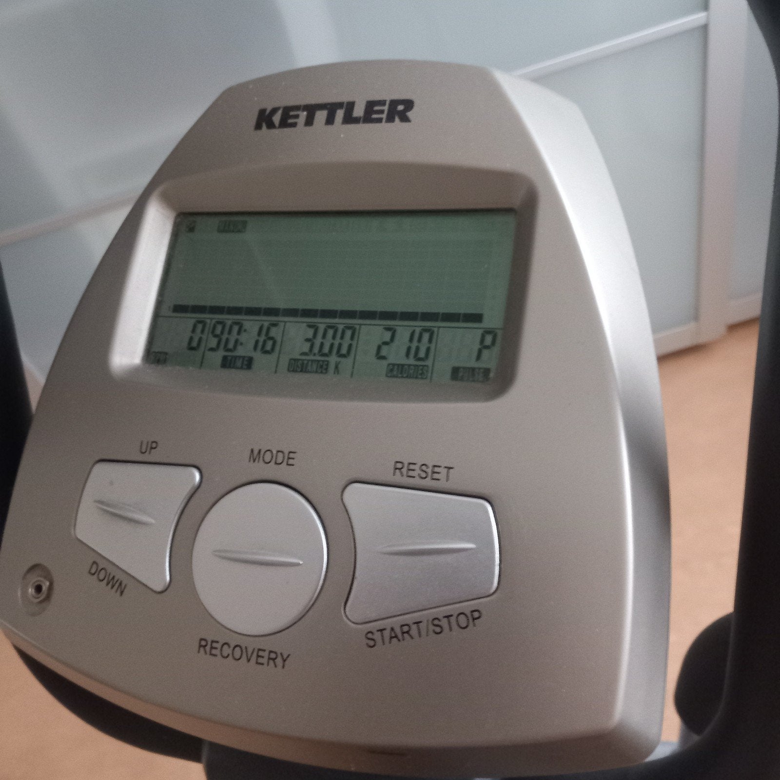 Crosstrainer van Kettler, Ophalen
