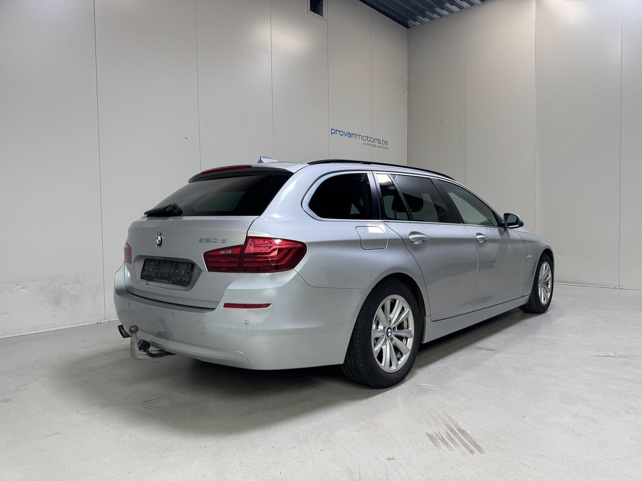 BMW 520 2.0D Touring Autom.- Harman/Kardon - Goede Staat!, Auto's, 118 g/km, 1995 cc, Euro 6, 4 cilinders