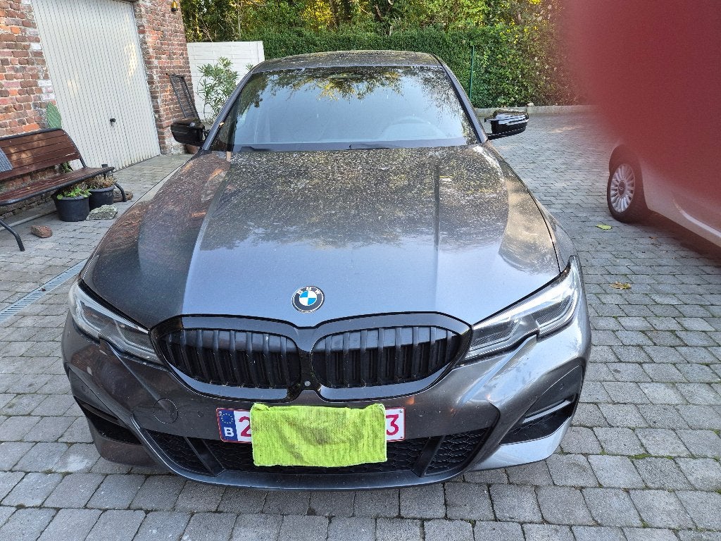 Voiture BMW  320D, Autos, Cuir, Achat, Noir, 5 portes