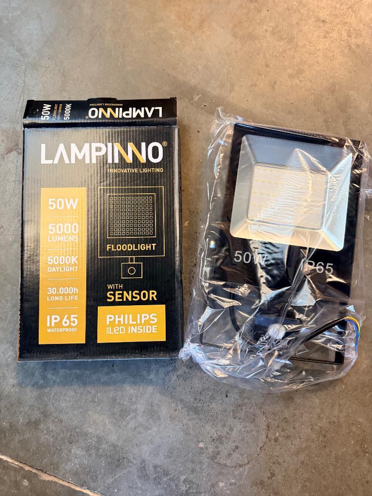 Verstraler lampinno 50W LED - 5000 lumen, Enlèvement, Neuf, 50 à 200 watts, Lampe avec luminaire