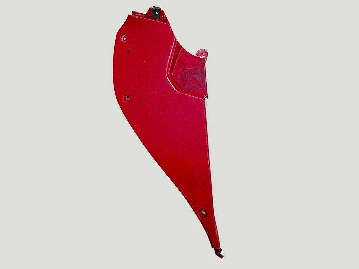 CARENAGE INTERNE PANNEAU DROIT Yamaha, Dhr. S. di Majo, Utilisé, Info@cama-motorparts.nl, P.J. Troelstraweg 8 8
3144 CX  MAASSLUIS, NL
