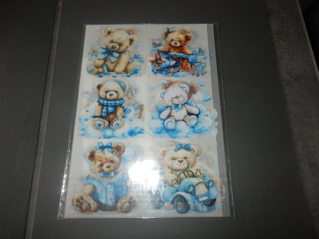 nr.241 - Strijkstickers beer, Hobby en Vrije tijd, Ophalen of Verzenden, Nieuw