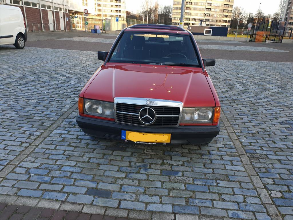 Mercedes-Benz 190d w201 année 1985 diesel, Autos, Particulier, Diesel, Achat