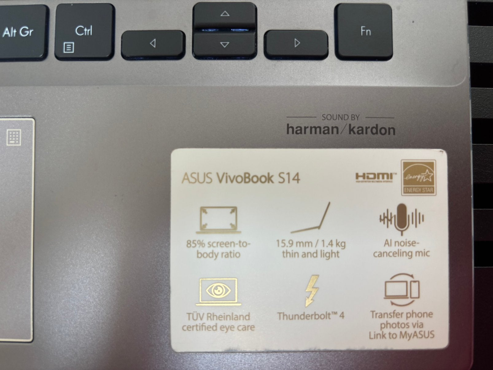 Asus vivobook S14, Computers en Software, Ophalen, Zo goed als nieuw