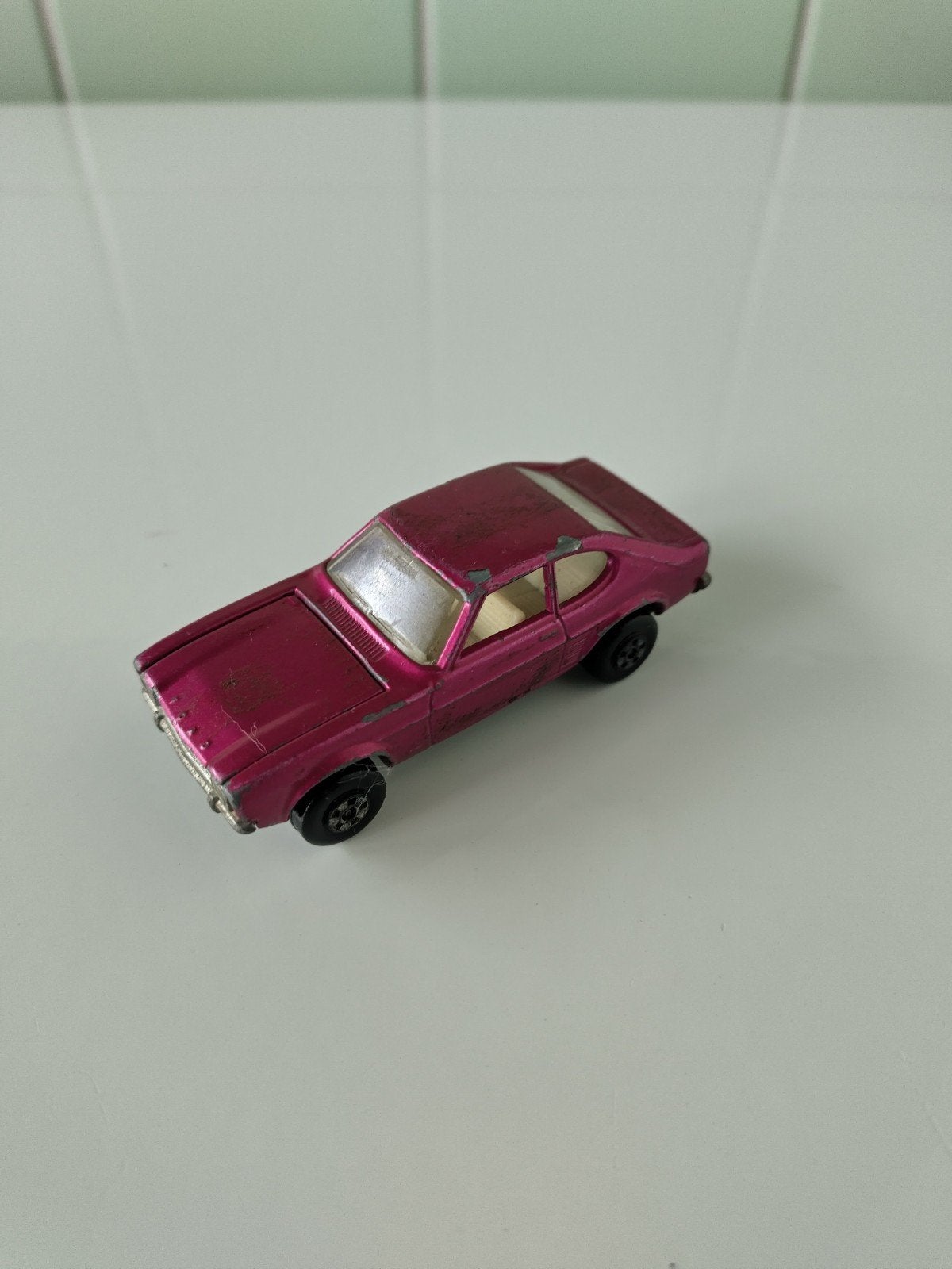 Vintage Matchbox Ford Capri AFHALING LEES BESCHRIJVING, Enlèvement, Utilisé, Voiture, Lesney