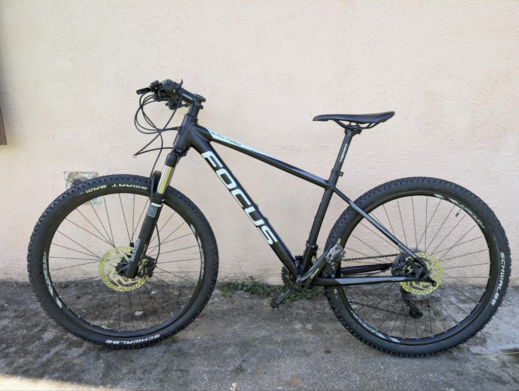 VTT Focus Black Forest S
