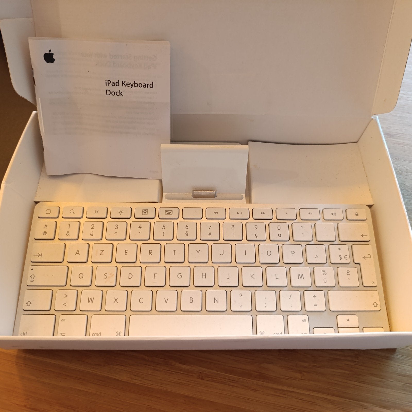 IPad keyboard Dock, Informatique & Logiciels, Enlèvement ou Envoi, Azerty, Comme neuf, Apple