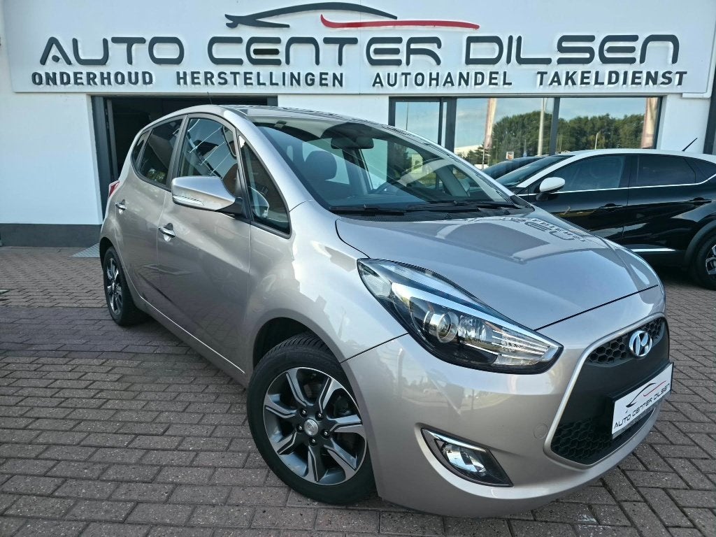 Hyundai IX20 1.6i Joy Automaat 1e eigenaar, Auto's, Hyundai, Euro 6, 4 cilinders, 1600 cc, Bedrijf