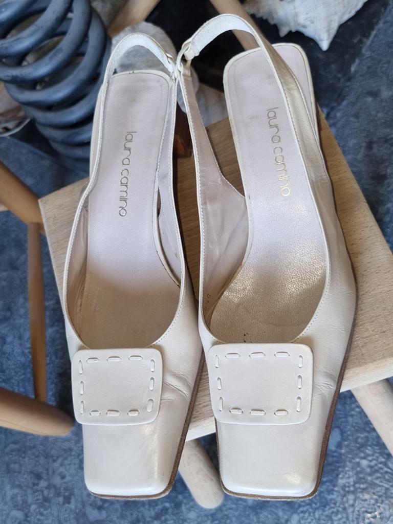 Zomeravondsandalen beige leren hakken 38,5, Kleding | Dames, Schoenen, Beige, Laura Camino, Gedragen, Ballerina's
