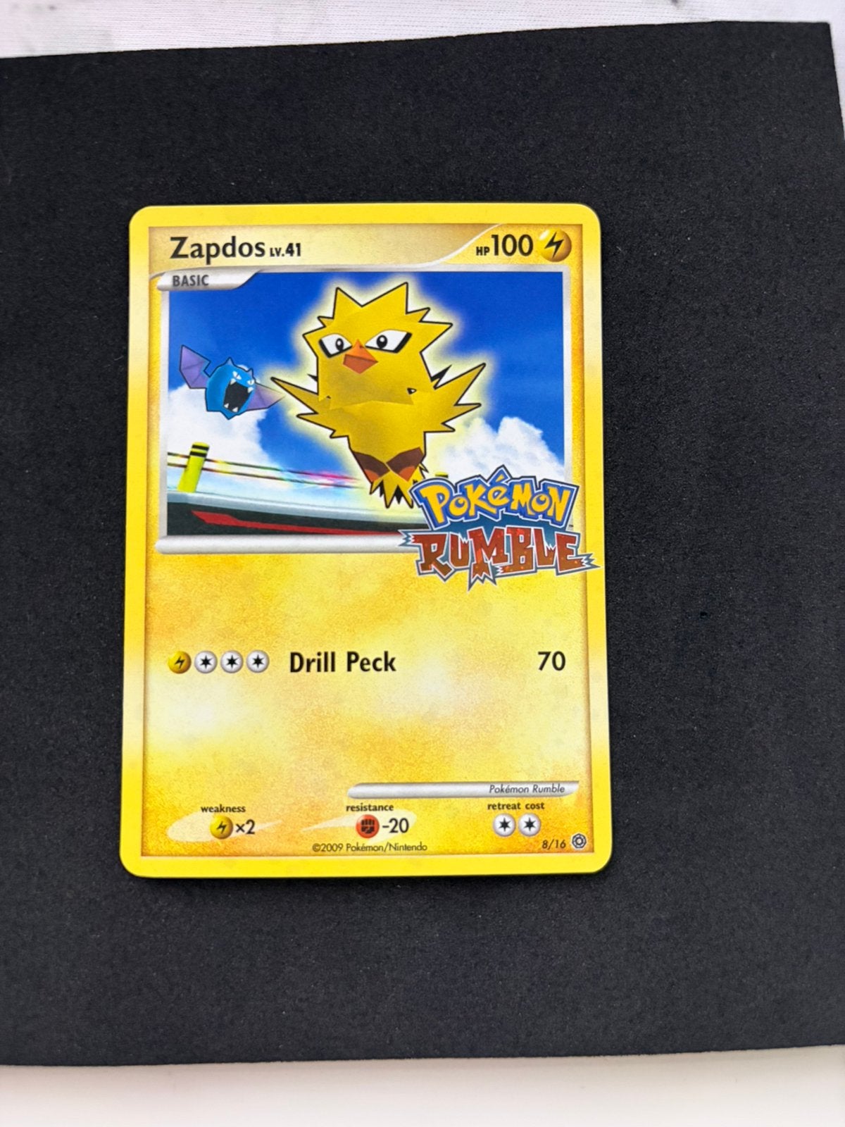 Pokemon zapdos RM8, Ophalen, Zo goed als nieuw