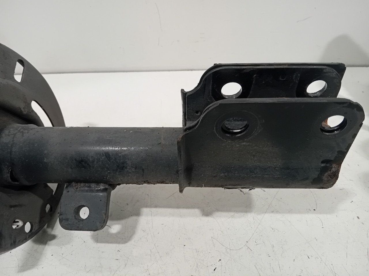 Veerpoot rechts voor Opel Combo, Onderdelen@venauto.nl, Van der Ven Autorecycling B.V., Gebruikt, Ettenseweg 76, 4706 PB Roosendaal, The Netherlands