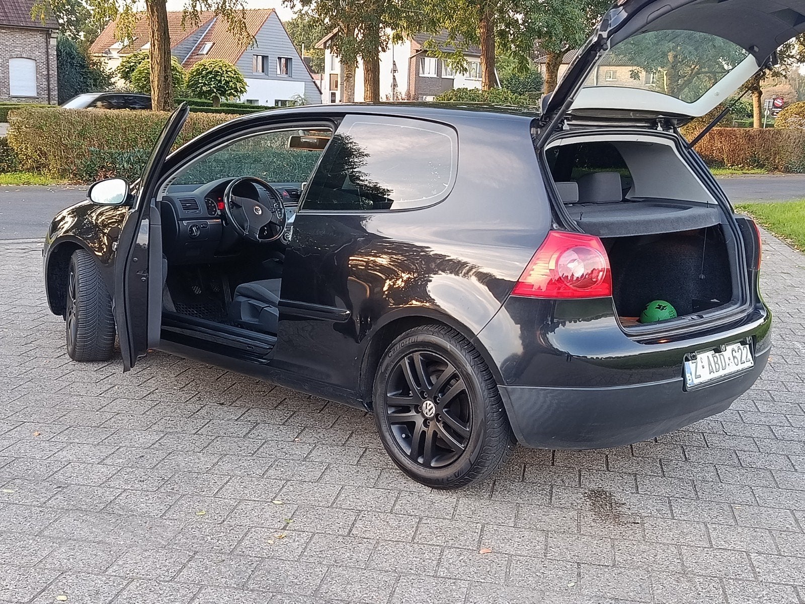 Golf 5/Benzine 1.6Cc/85 kw / CarPlay /, 1590 cc, Bedrijf, Golf, Euro 4