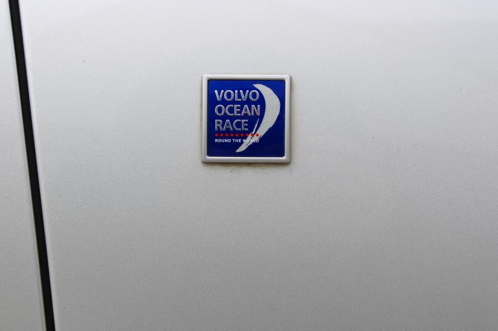 volvo v60, Autos, Volvo, Cuir, Argent ou Gris, Euro 6, Entreprise