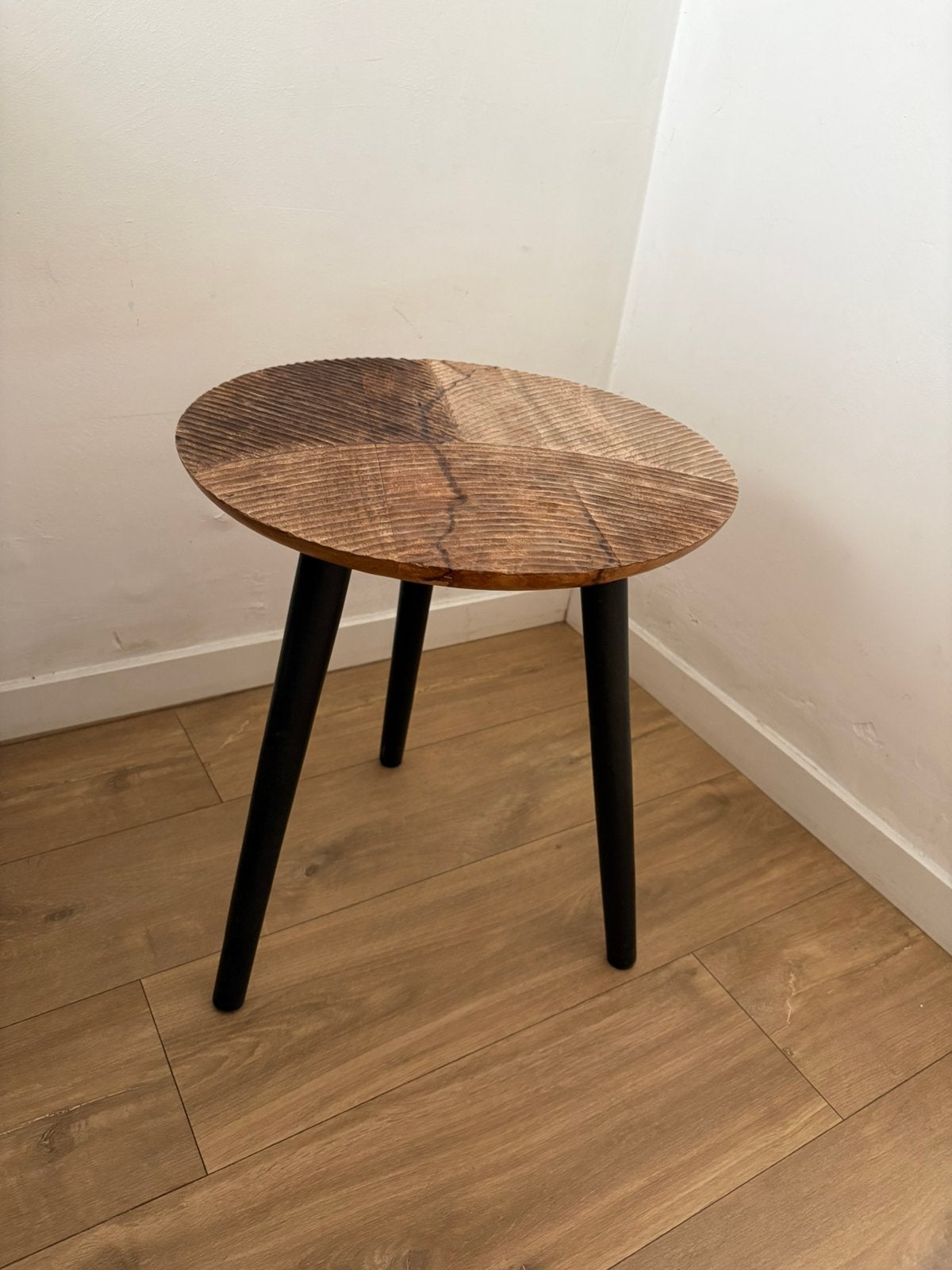 Houten Bijzettafeltje van Maison du Monde, Ophalen, Zo goed als nieuw