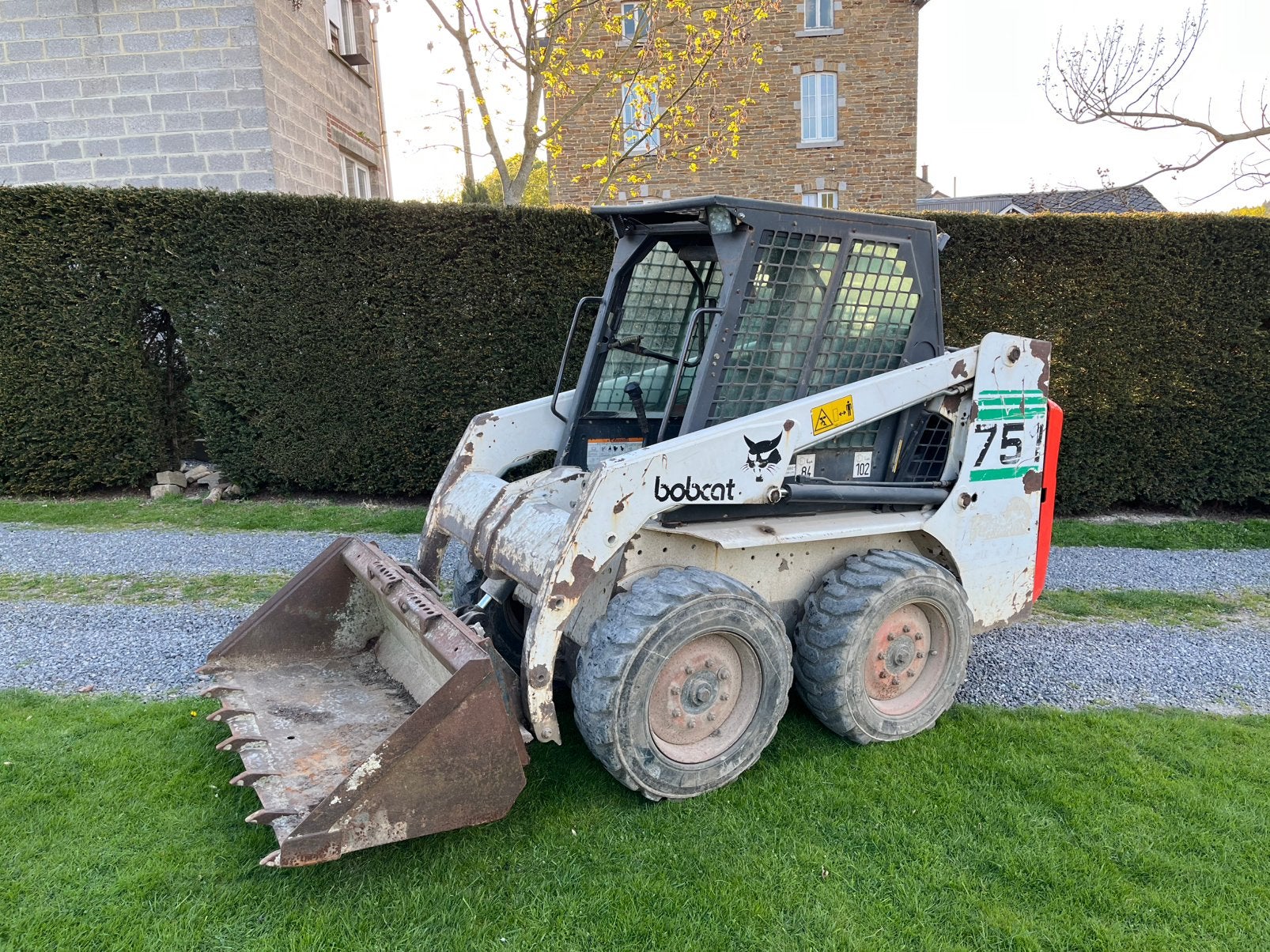 Chargeuse BobCat 751, Enlèvement, Chargeuse-pelleteuse