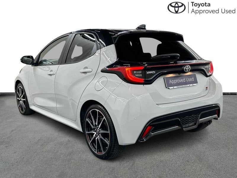 Toyota Yaris GR Sport, Autos, Argent ou Gris, Achat, Euro 6, Noir
