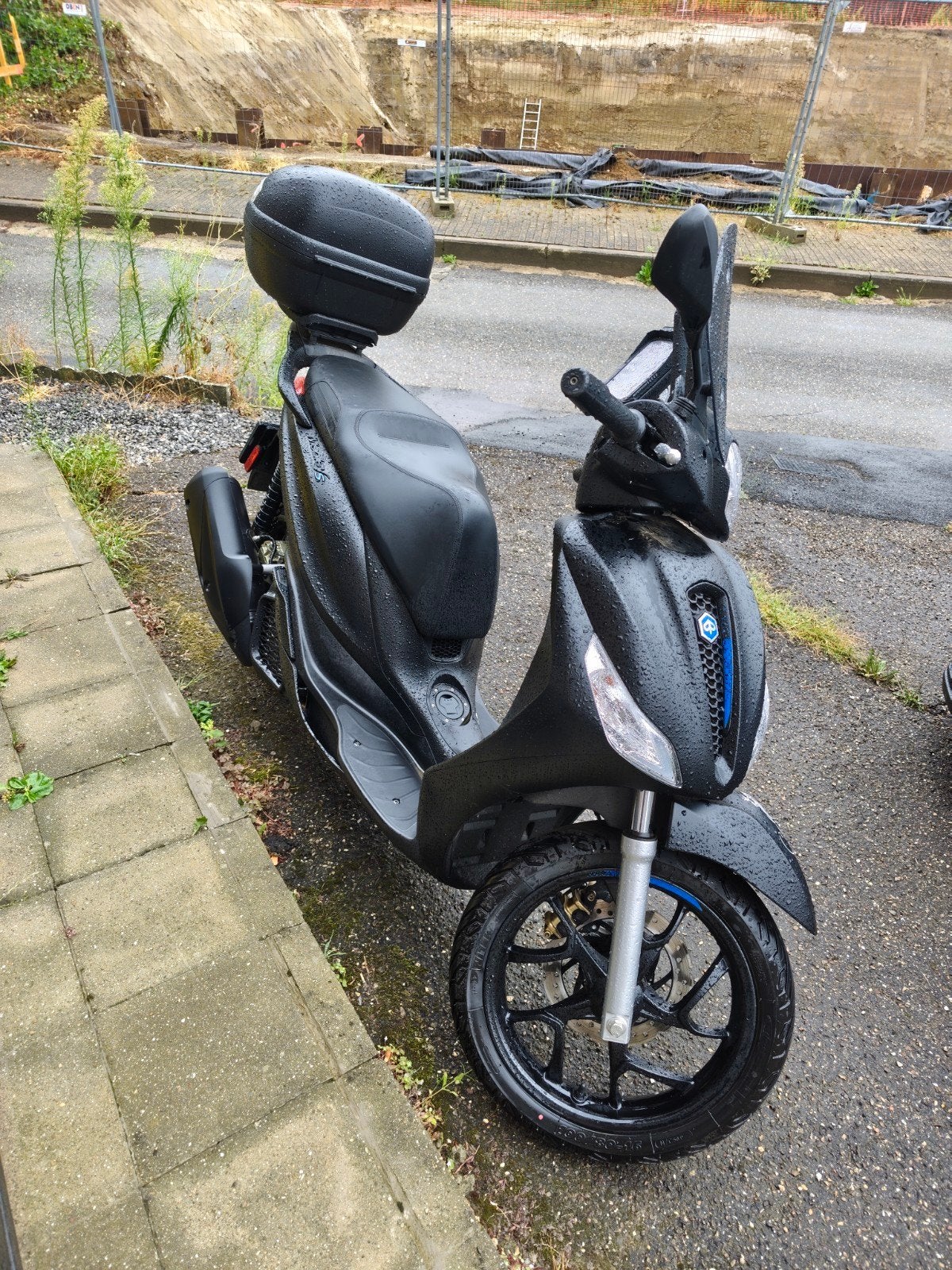 Piaggio medeley 200cc, Ophalen, Zo goed als nieuw, Piaggio medeley 200cc