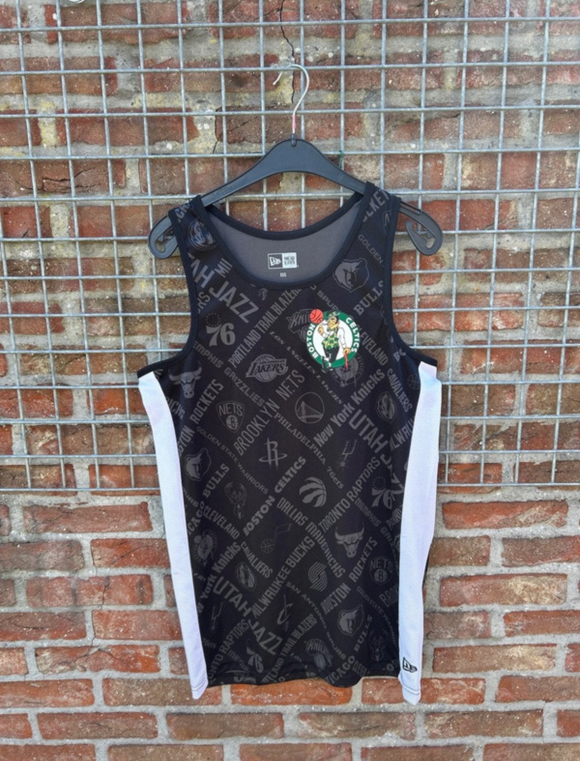 Basketbal Jersey (Tank Top), Sports & Fitness, Basket, Enlèvement ou Envoi, Comme neuf, Vêtements