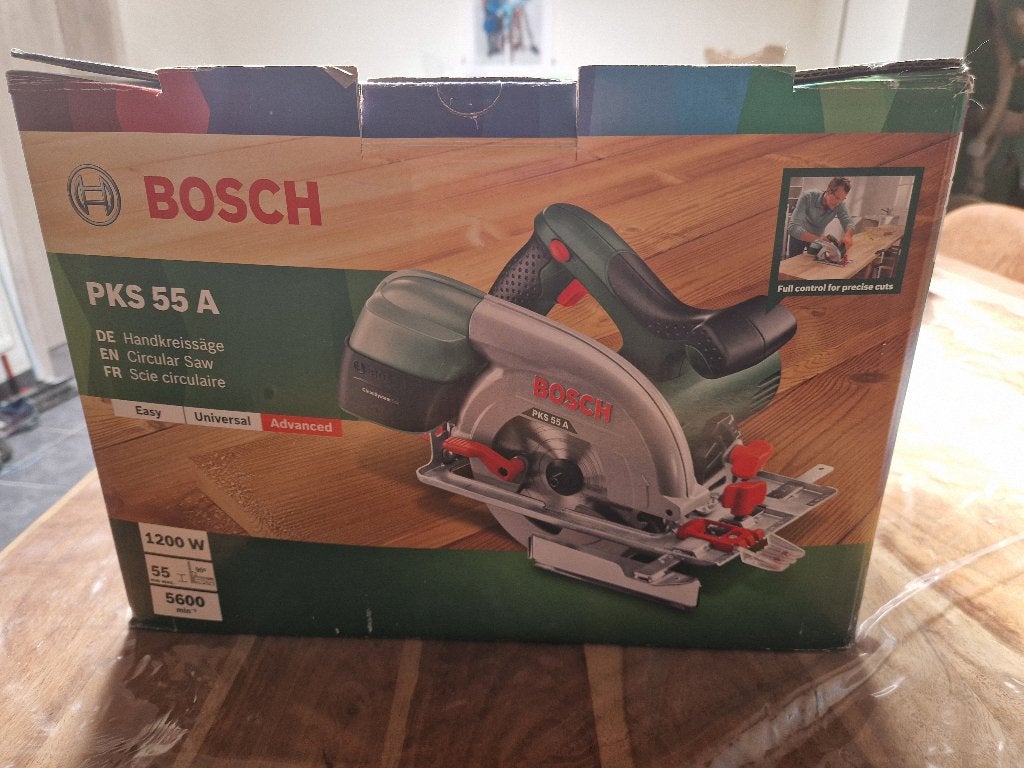 Bosch Cirkelzaag en Decoupeerzaag, Doe-het-zelf en Bouw, Gereedschap | Zaagmachines, Ophalen, Cirkelzaag, Zo goed als nieuw, Bosch groen