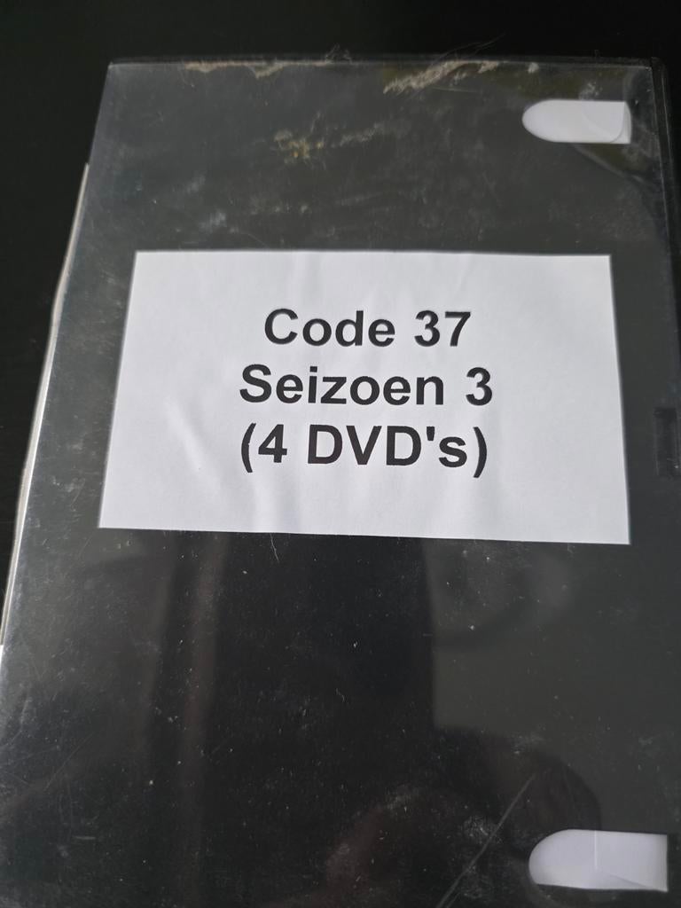 Code 37, Cd's en Dvd's, Ophalen of Verzenden, Gebruikt