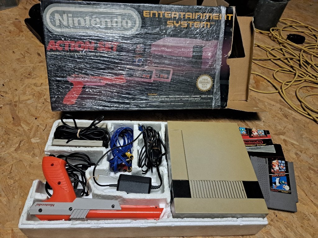 Nintendo NES Action Set, Games en Spelcomputers, Ophalen of Verzenden, Gebruikt