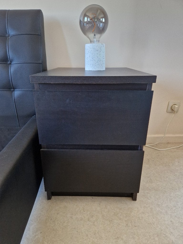 2 nachtkastjes (Malm ladekast), Huis en Inrichting, Ophalen, Minder dan 45 cm, 55 tot 70 cm, Zo goed als nieuw