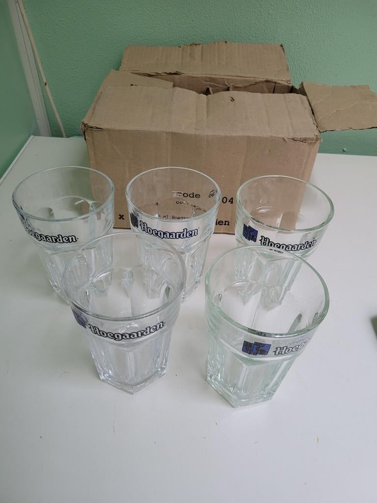 Hoegaarden verre lot de 5 de 33cl, Collections, Verres & Petits Verres, Enlèvement ou Envoi, Neuf, Verre à bière