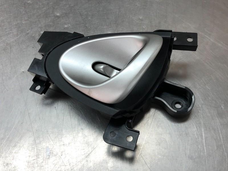 POIGNEE EXTÉRIEURE DROIT Nissan 370 Z (Z34A) (01-2009/-), Utilisé, Droite, Nissan