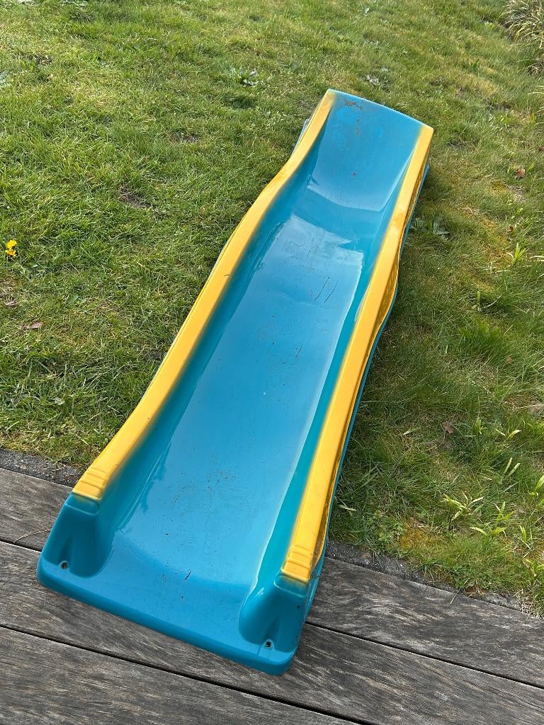 Glijbaan Wickey, Enlèvement, Utilisé, Toboggan