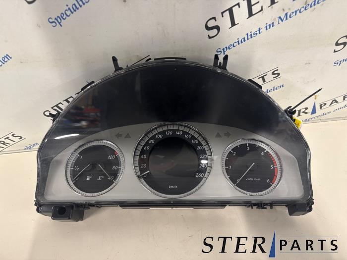 Compteur kilométrique KM d'un Mercedes C-Klasse, 3 mois de garantie, Utilisé, -, -