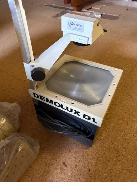 Overheadprojector en projector voor afbeeldingen, Ophalen, Gebruikt