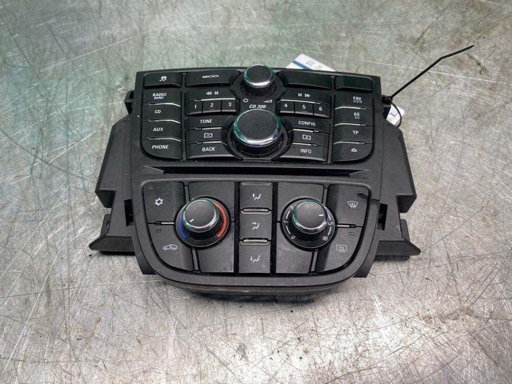 PANNEAU DE COMMANDE CHAUFFAGE CLIMATISATION Opel Meriva (B), Opel, Opel Automobile GmbH, Utilisé, Kontakt-opel@opel.com