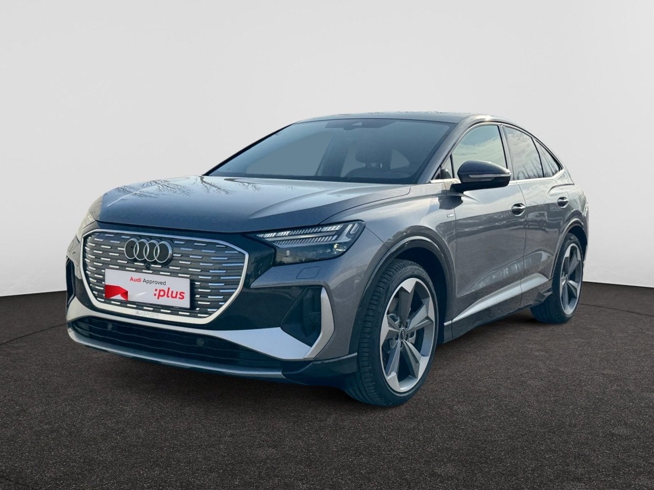 Audi Q4 Sportback e-tron Audi Q4 Sportback S line 40 e-tron, Auto's, Automaat, Elektrisch, SUV of Terreinwagen, Zilver of Grijs