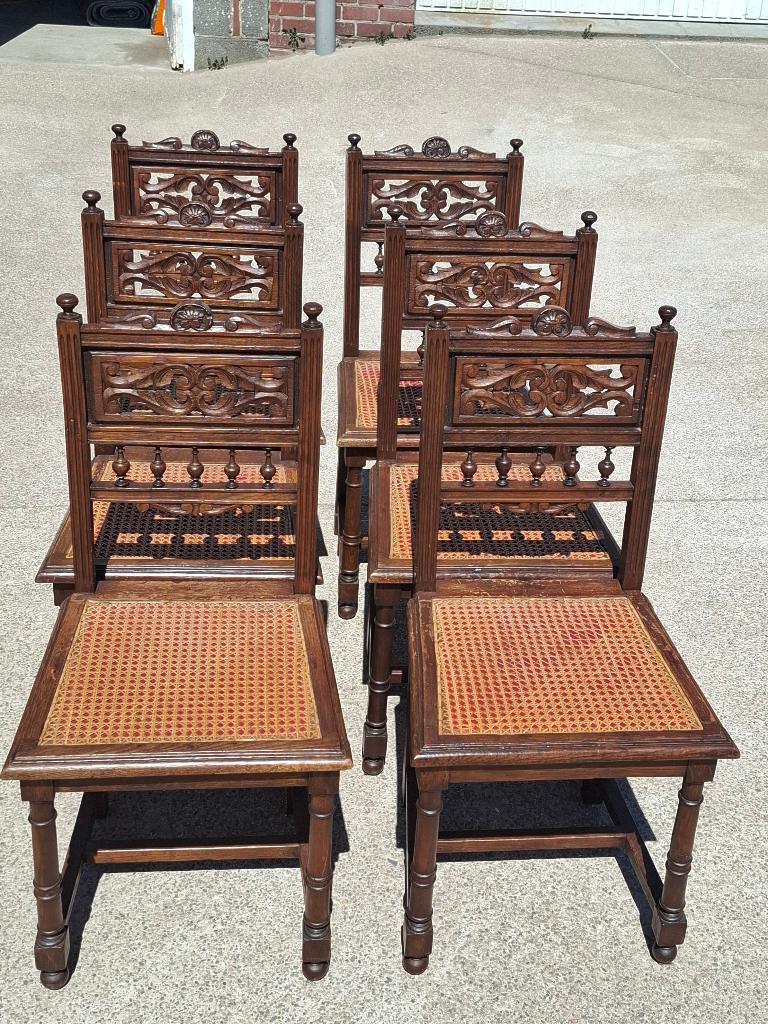 18 antieke stoelen te koop - prijs per stuk 15 EUR, Ophalen, Gebruikt, Hout, Vijf, Zes of meer stoelen