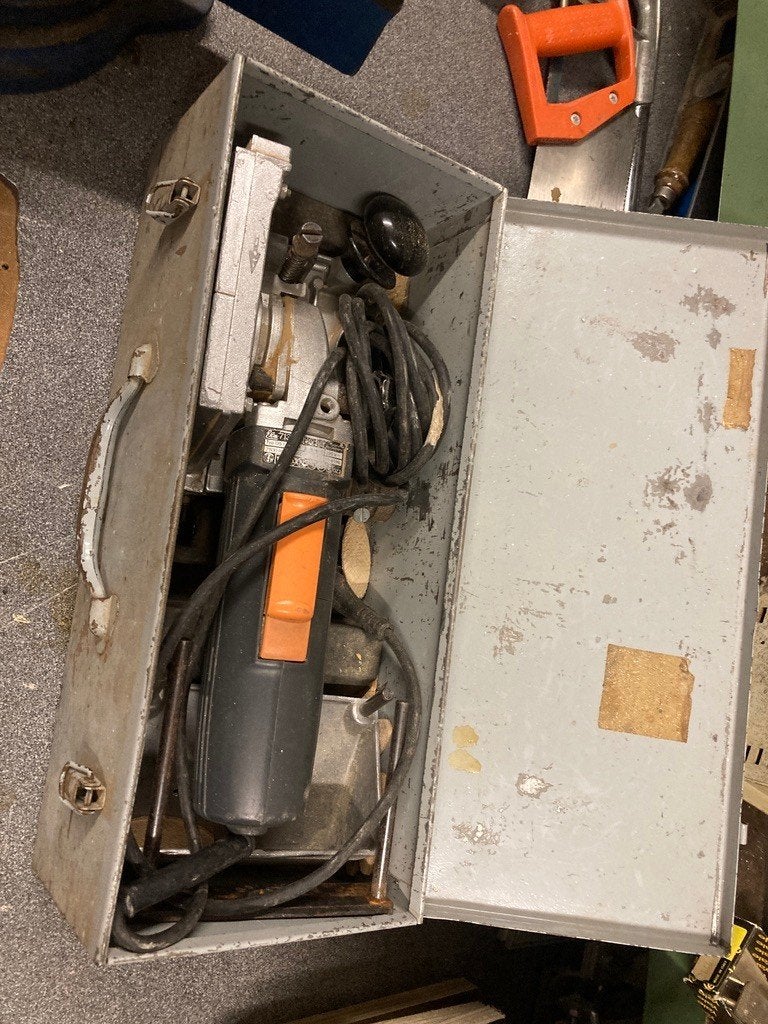 ELU machine à gaufrettes en bois, Enlèvement
