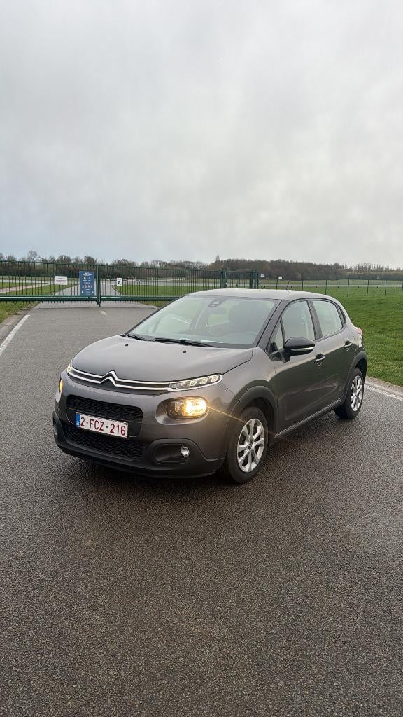 Citroën C3 2020 avec Apple Carplay, quelques kilomètres, Autos, Argent ou Gris, Achat, Boîte manuelle, Noir