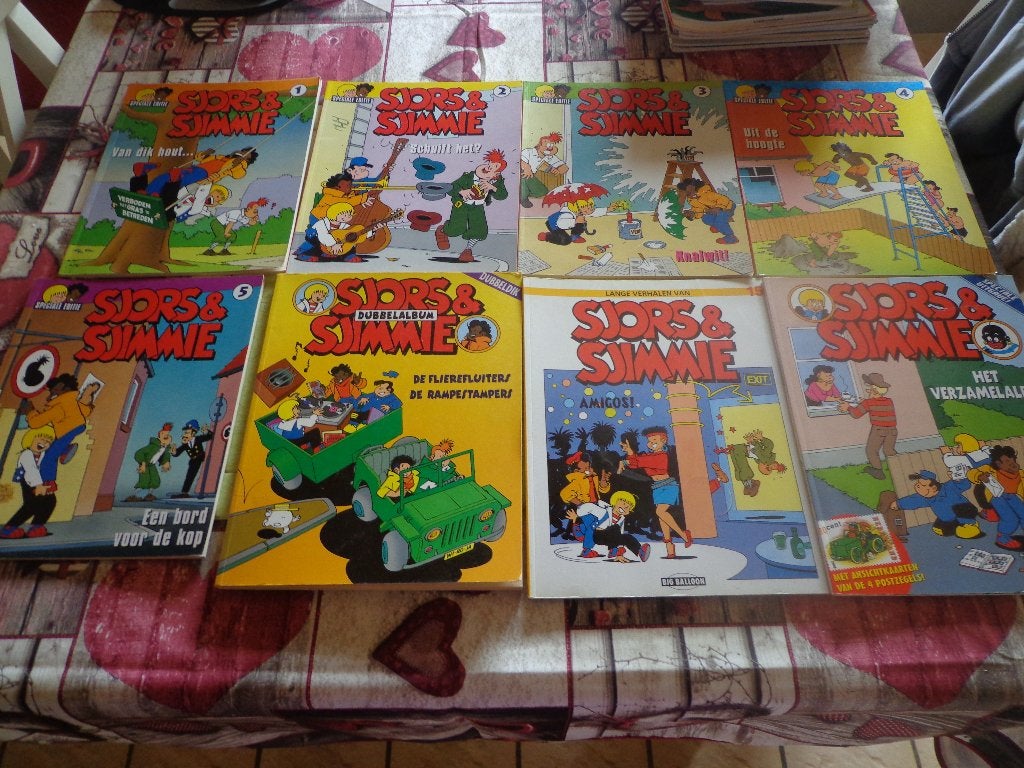 35 strips Sjors en Sjimmie, Boeken, Meerdere stripboeken, Ophalen of Verzenden, Gelezen