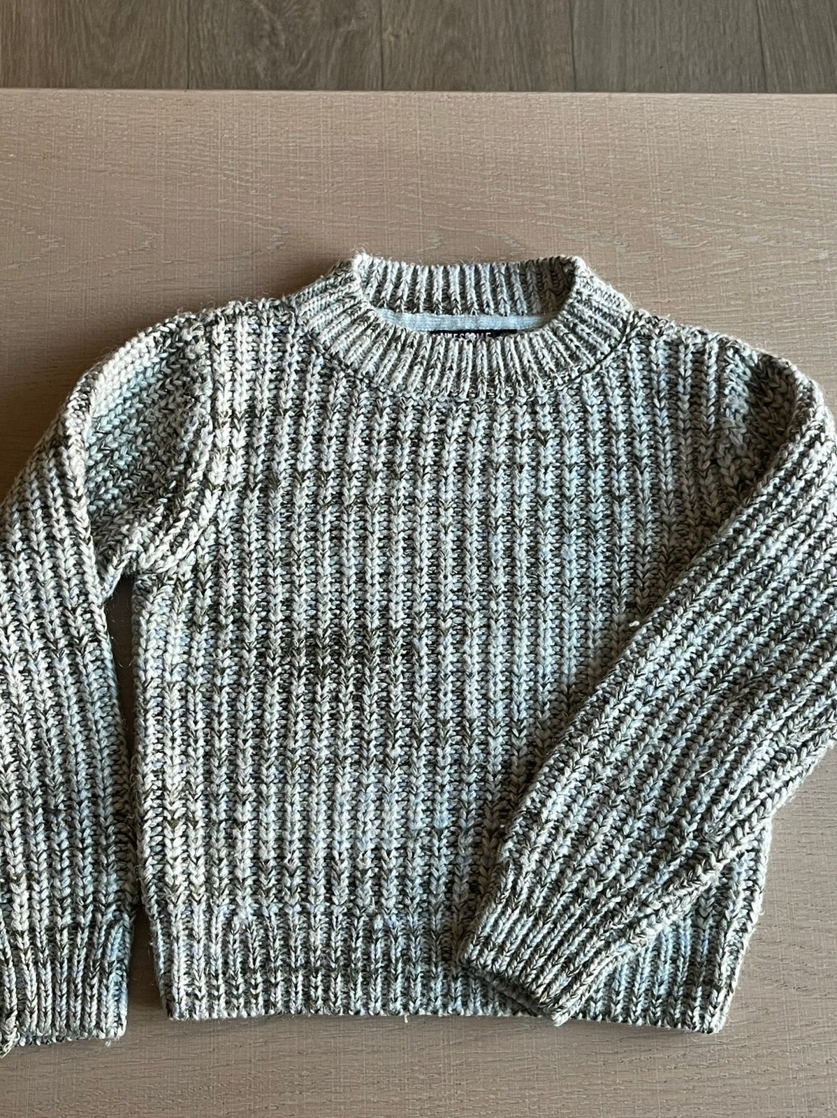 Trui awesome maat 140, Kinderen en Baby's, Kinderkleding | Maat 140, Ophalen of Verzenden, Zo goed als nieuw