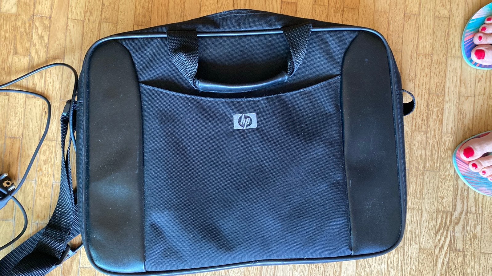 Originele hp laptoptas en oplaadkabel, Computers en Software, Laptoptassen, Ophalen of Verzenden, Zo goed als nieuw, HP