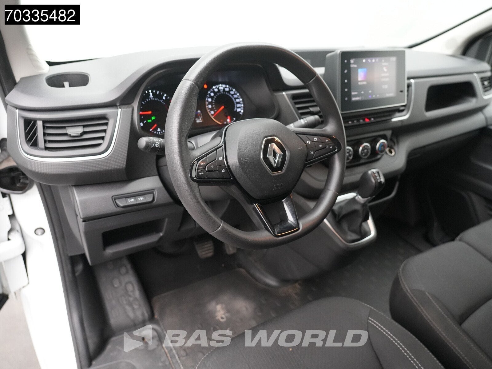 Renault Trafic 150pk Automaat L2H1 Airco Carplay Cruise Came, Automaat, Stof, Gebruikt, 4 cilinders