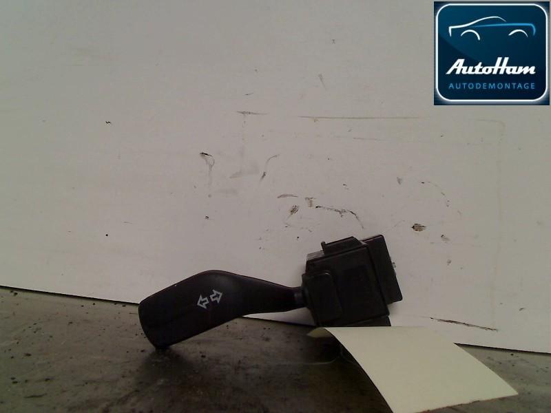 COMMUTATEUR CLIGNOTANT Ford Transit (01-2006/08-2014), Utilisé, Ford