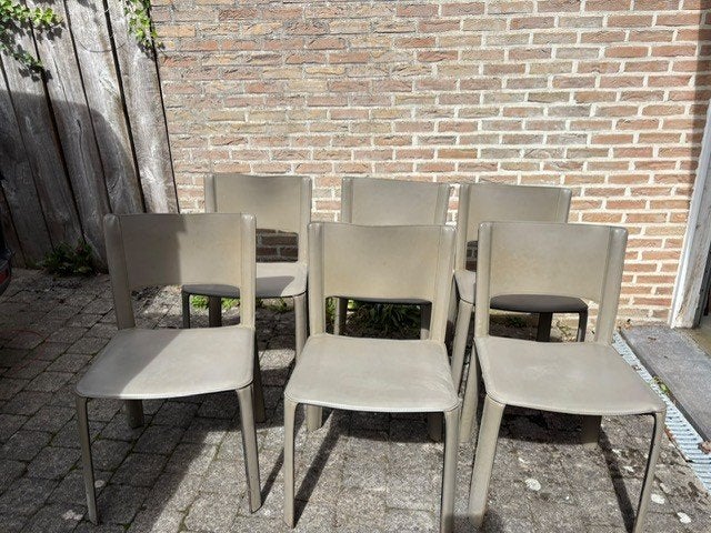 6 chaises en cuir, Gris, Enlèvement, Cuir, Cinq, Six Chaises ou plus
