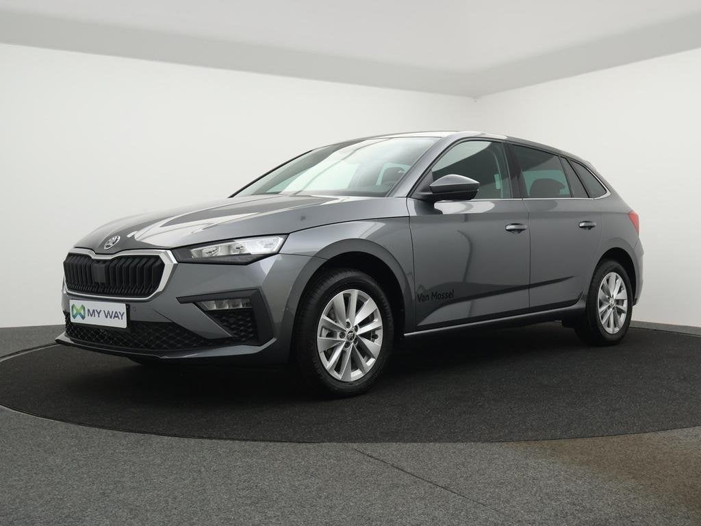 Skoda Scala Scala 1.0 TSI Family DSG, Auto's, Skoda, Automaat, Scala, 124 g/km, Zilver of Grijs