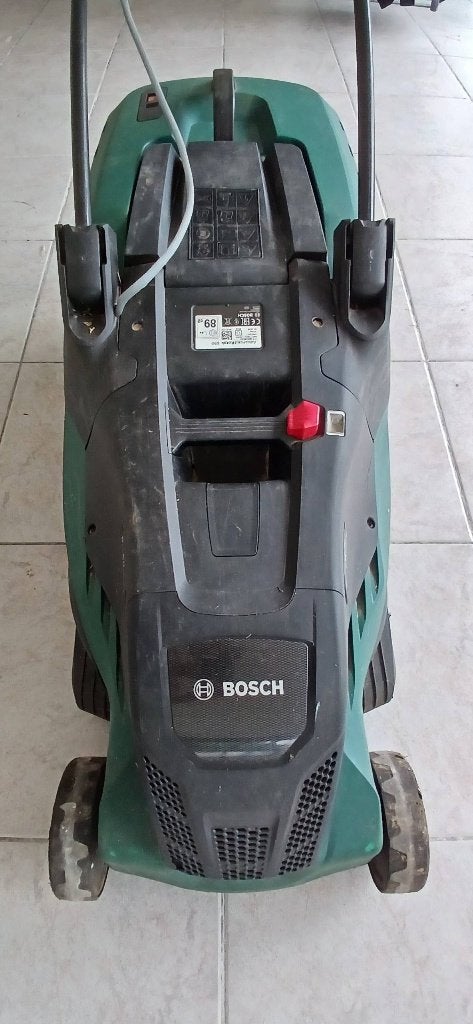 Machine électrique pour jardinage, Enlèvement, Utilisé, Test Achats, Jardinage et Plantes de jardin