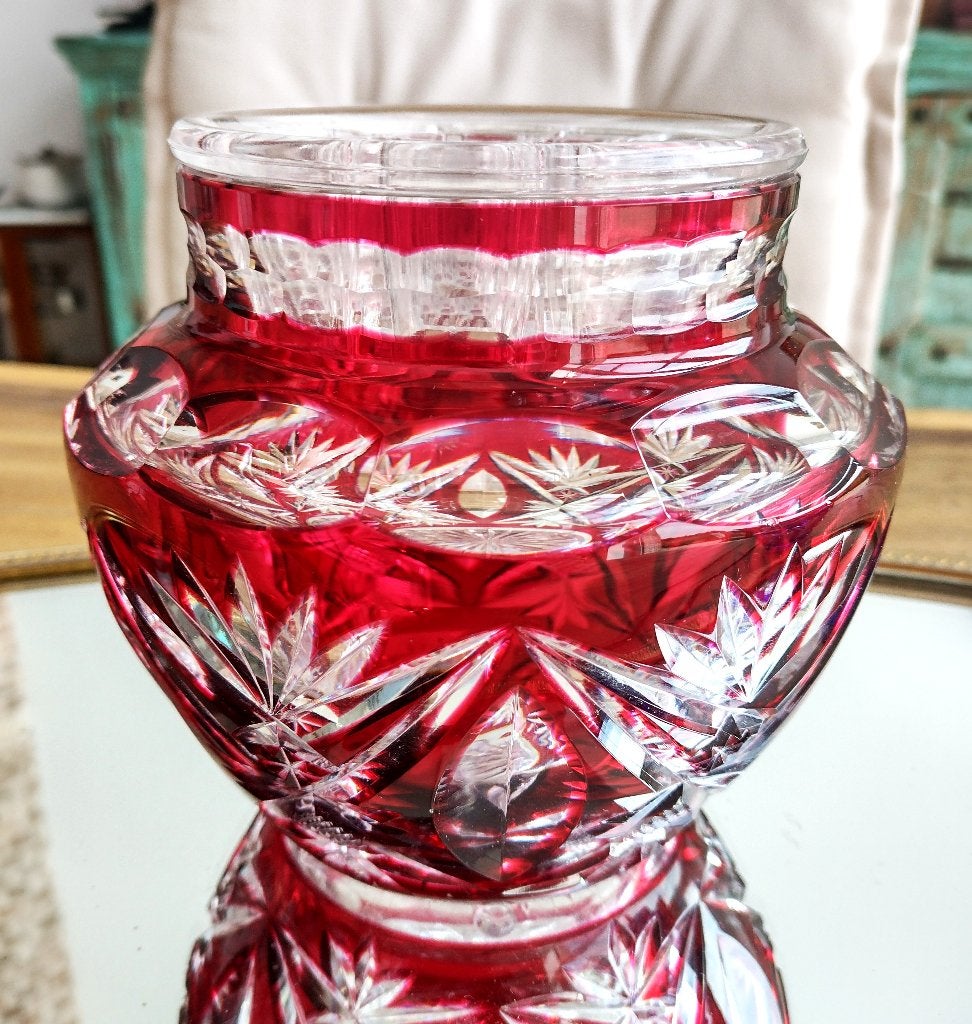 Val St Lambert ancien pique fleur Rouge grille cristal, Enlèvement ou Envoi