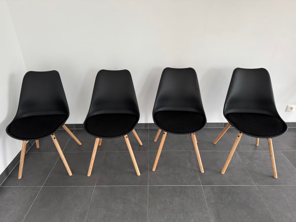 4 Stoelen  (eettafel), Ophalen, Gebruikt, Zwart, Vier
