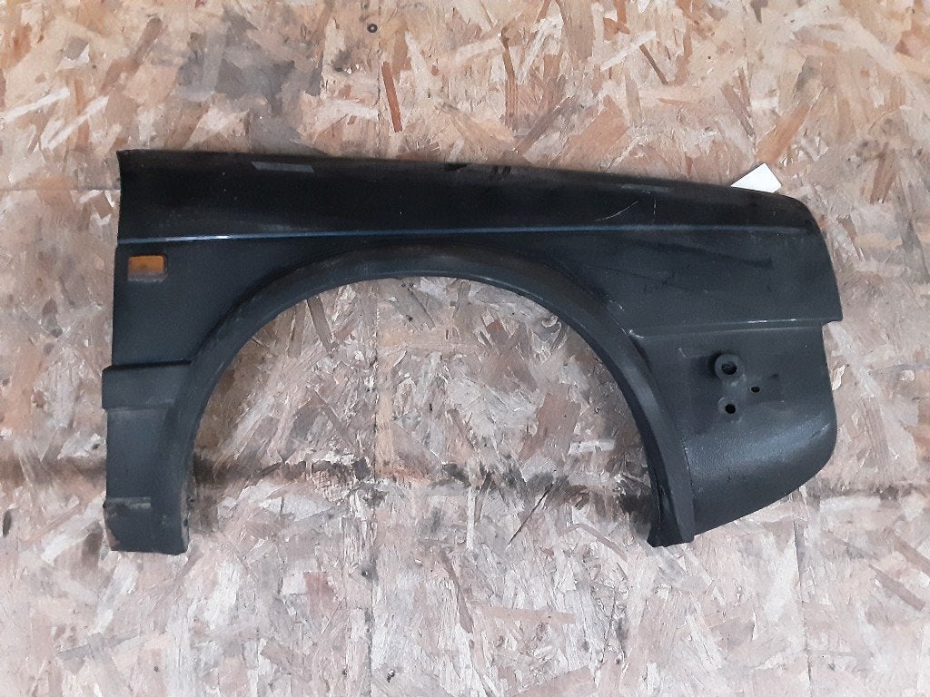SPATBORD RECHTS VOOR Volkswagen Golf II (19E), Gebruikt, Volkswagen, Mevr. I. Hauben, Spatbord
