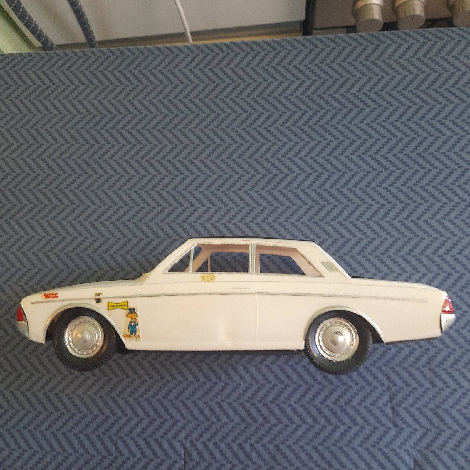 REX GERMANY*CA 1:12 *FORD TAUNUS 17 m*VINTAGE*RARE ! *, Enlèvement, Utilisé, 1:9 à 1:12, Voiture